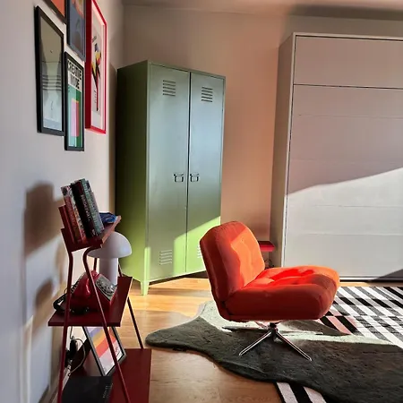 Yellow Lotus Apartment Danzig