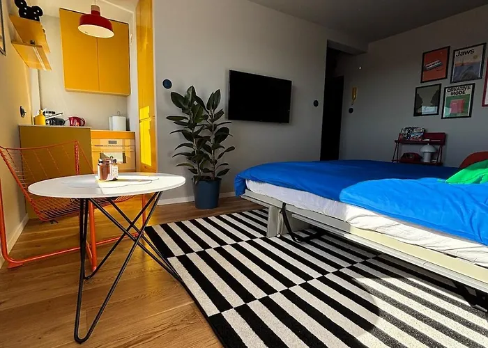 Yellow Lotus Apartamento